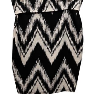 Love J Body Con Summer Resort Fashion Pattern Design Skirt Black White